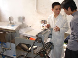 觀看河粉的生熟.jpg 觀看河粉的生熟.jpg